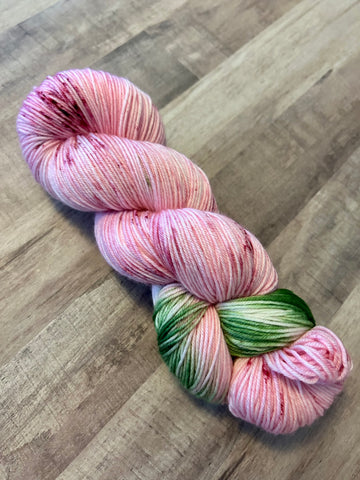 Primrose - SW 4-ply Merino Wool/15% Nylon - Fingering Yarn
