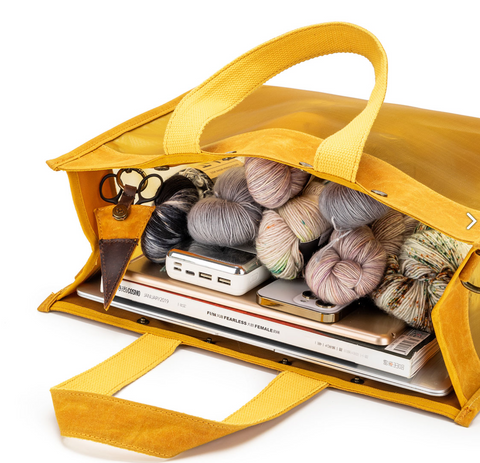 Della Q - Maker's Mesh Tote