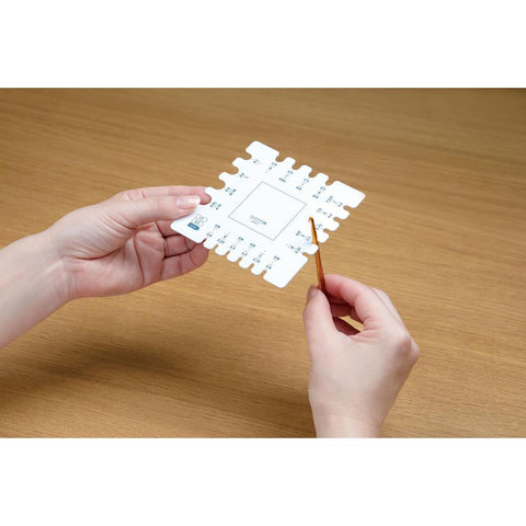 Clover Swatch Ruler and Needle Gauge