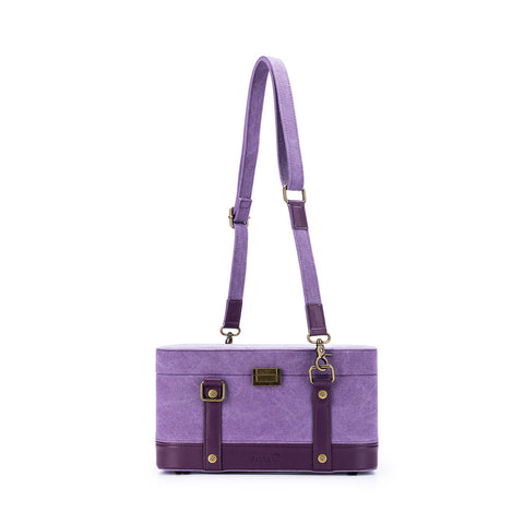 Della Q - Maker's Train Case