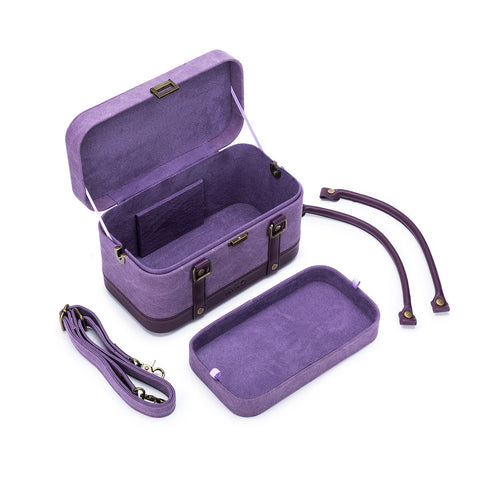 Della Q - Maker's Train Case