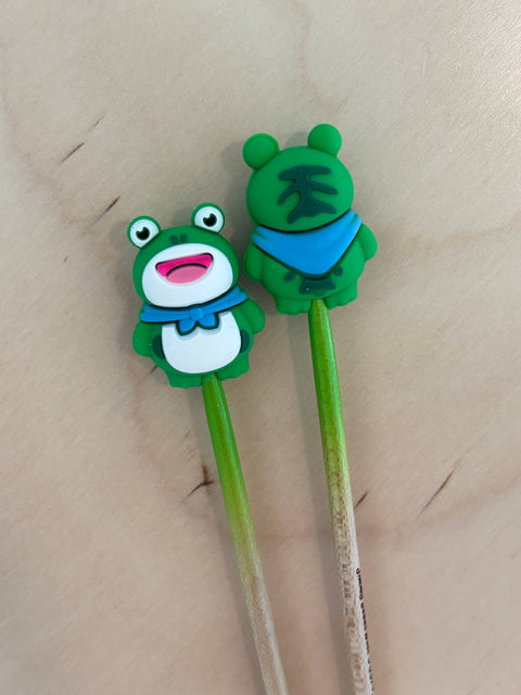 Knitting Needle Point Protectors - 3D Frog w Bandana
