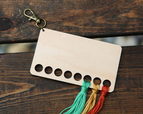 Pine Tree Embroidery Floss Storage Holder - Maple Wood