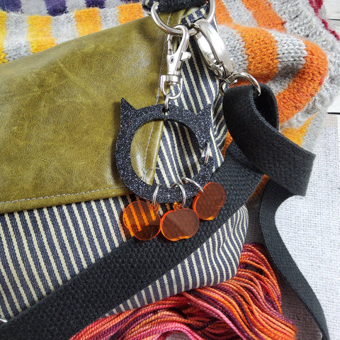 2025 Halloween Collection - Acrylic Cat Stitch Marker Holder Bag Charm - 3 Pumpkin Stitch Markers Included