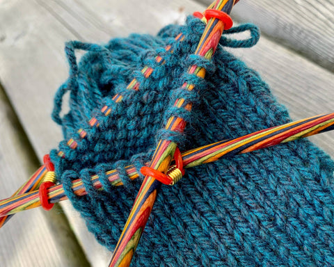 Needle Huggers Set of 6 - Knitting Stitch Stoppers