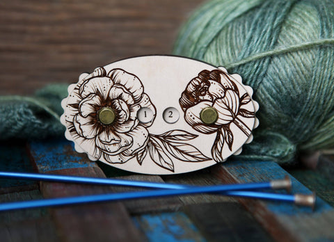 Maple Wood Knitting & Crochet Row Counter with Peony Design