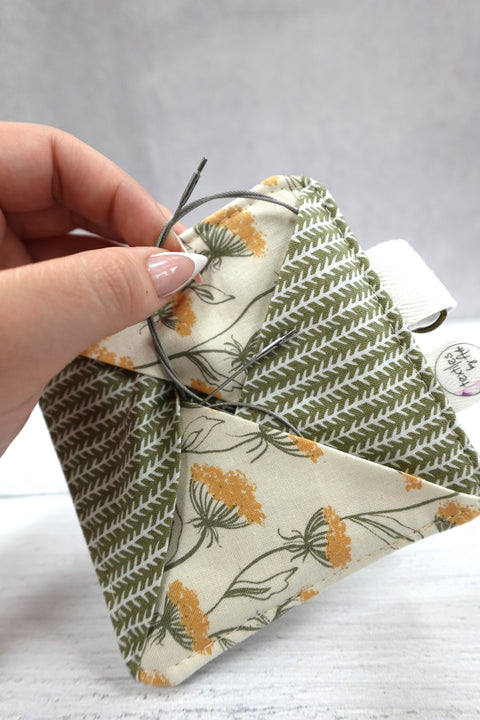 Textiles By Ash - The Clip and Go Cable Keeper