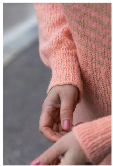 Everyday Knits - Easy Wardrobe Essentials