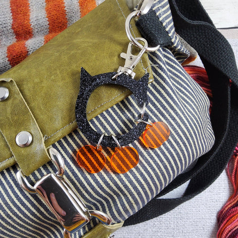 2025 Halloween Collection - Acrylic Cat Stitch Marker Holder Bag Charm - 3 Pumpkin Stitch Markers Included