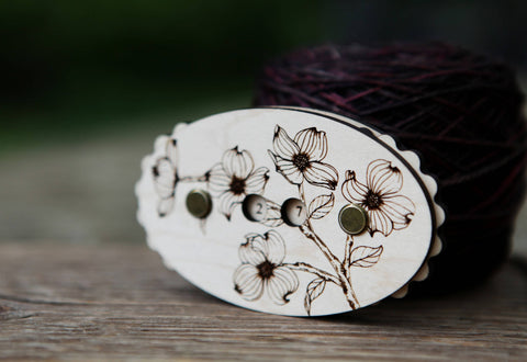 Maple Wood Dogwood Flower Knitting Row Counter