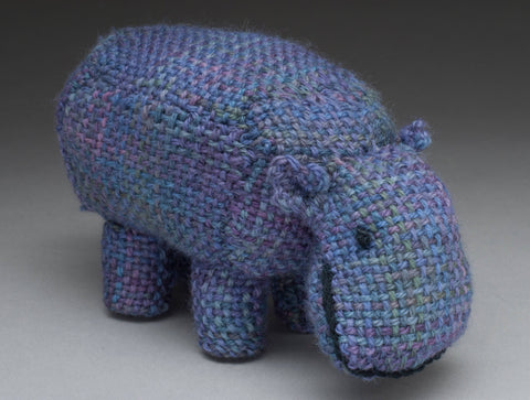 Swatch Critters from the Pin Loom: Step-by-Step Instructions