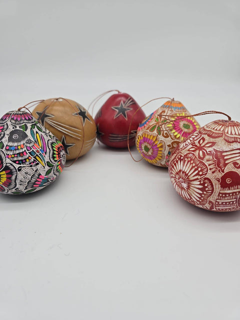 Gourd Nativity Ornament | WuamanHOME